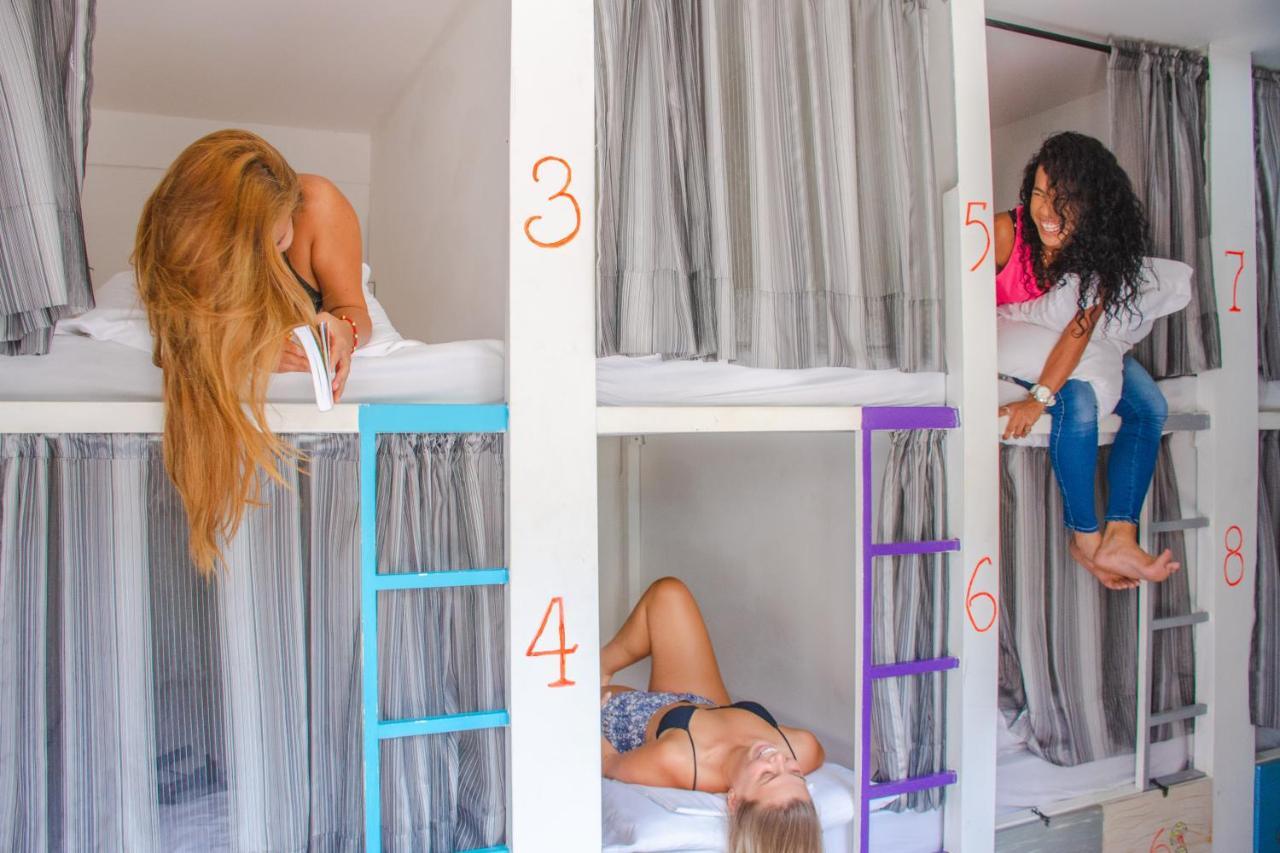 Wonderland By Gb Collection Hostel Cartagena Exterior photo